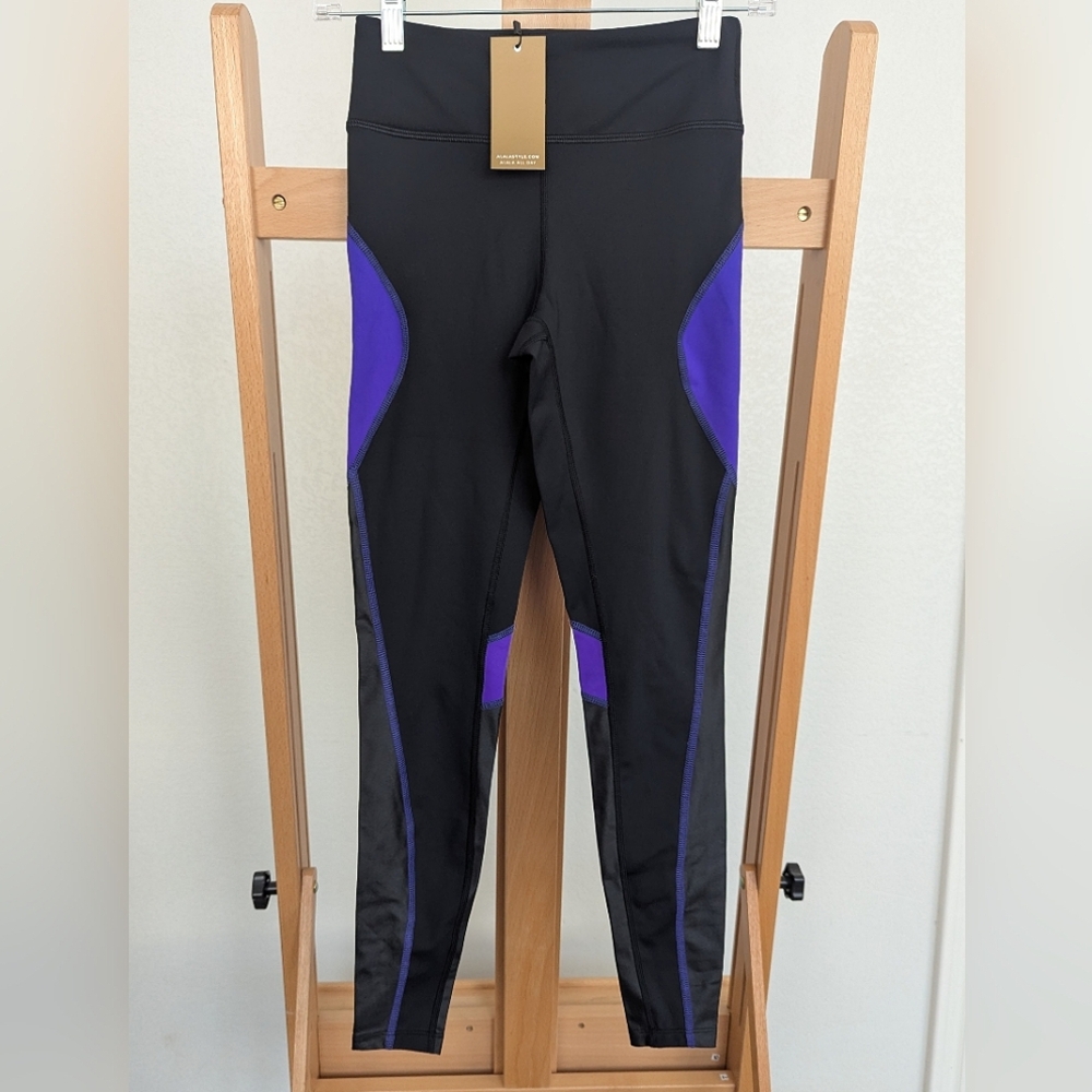 NWT Alala Workout Leggings